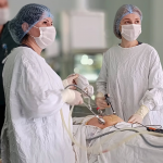 У Володимирському ТМО провели складну гінекологічну операцію і повернули жінці життя без болю