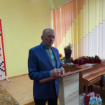 Понад 40 років життя присвятив школі, дітям та освіті: історія директора ліцею з Луцького району