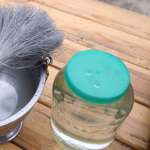 чи можна виливати освячено воду