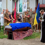 Загинув у січні: на Волині попрощалися із воїном В’ячеславом Мотикою
