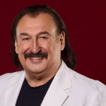 У Луцьку скасували концерт Степана Гіги, співак переніс термінову операцію