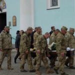 Майже рік боровся за життя: на Волині попрощалися з Героєм Олександром Гусевським