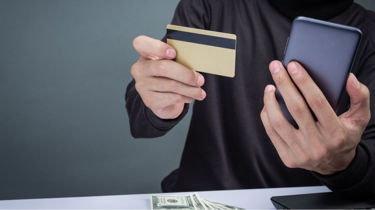 Обіцяли міндобрива — забрали гроші: шахраї кинули фермера з Волині