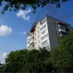  У Луцьку палала квартира на 9-у поверсі багатоповерхівки. Фото