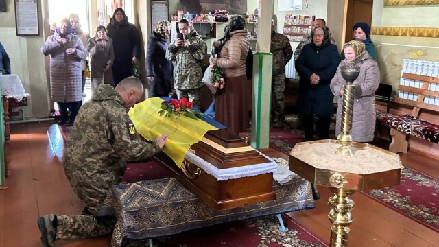 Лише через півтора року знайшов вічний спочинок 31-річний Герой з Волині Олександр Зіперт