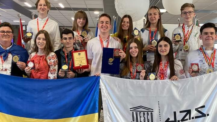 11-класниця з Луцька виграла «золото» у міжнародній виставці інновацій