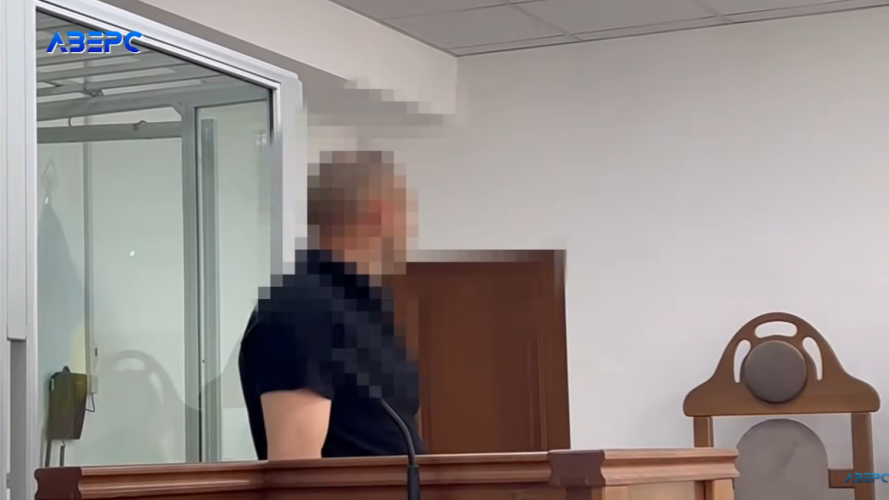Пообіцяв зняти з розшуку авто після ДТП за 1000 доларів? У Луцьку судять поліцейського