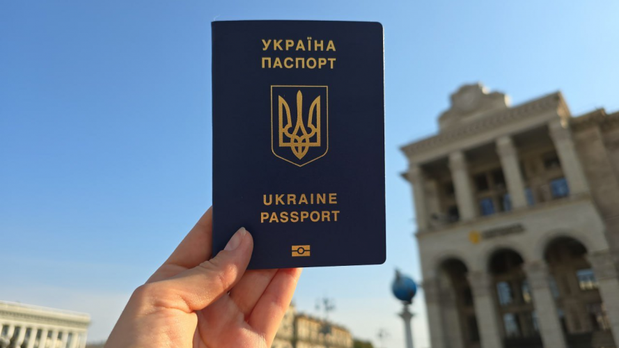 Кабмін, консульські послуги, мобілізація