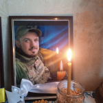Попри зусилля медиків, життя воїна врятувати не вдалося: на Волині поховали 28-річного Героя Богдана Карвацького