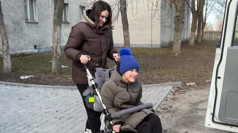 У громаді на Волині вийшли на маршрути три інклюзивні авто