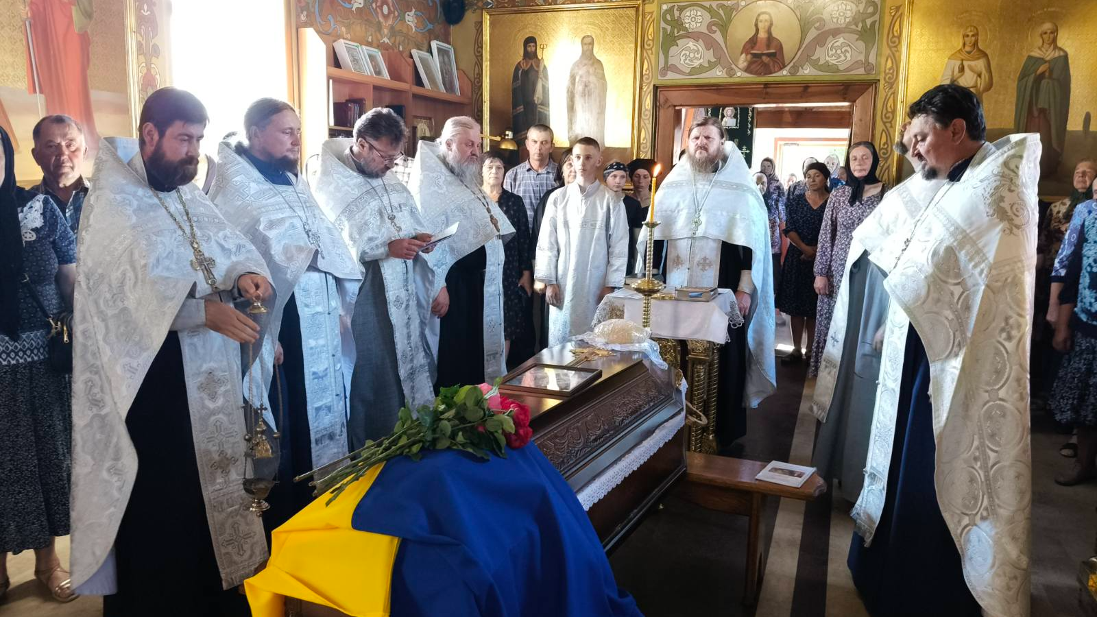 Загинув понад півтора року тому: на Волині поховали Героя Валентина Назарчука