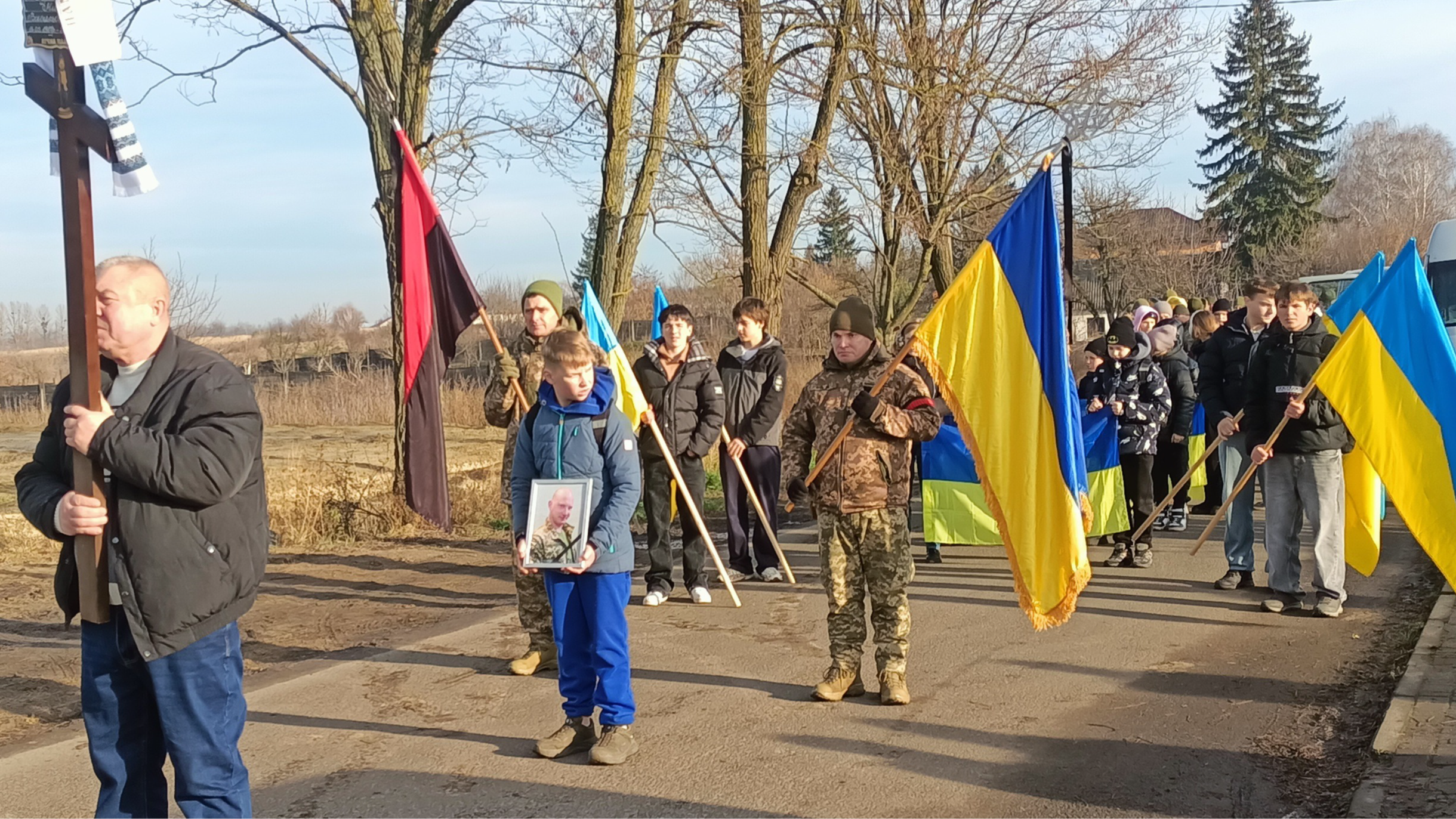 2 роки і 7 місяців родина чекала звістки про зниклого безвісти воїна: на Волині поховали Героя Миколу Абрамовича