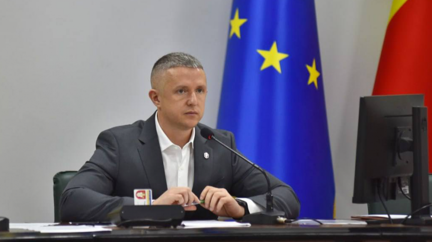Підготовка до з’їзду монархів, опалення та повітряні тривоги: що відомо з брифінгу секретаря Луцької міської ради
