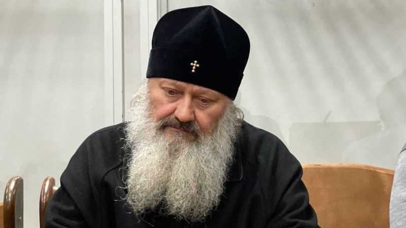 Суд залишив митрополита УПЦ МП Павла Лебедя під цілодобовим домашнім арештом