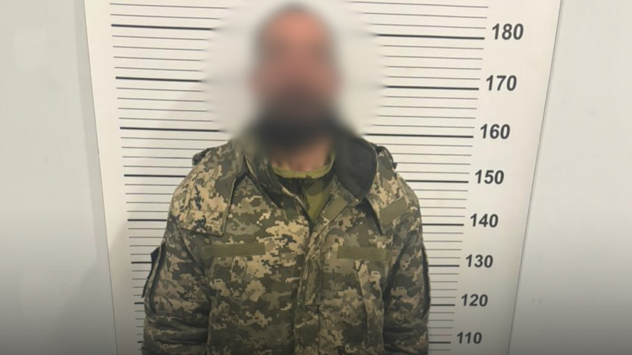 Передавав дані ворогу: на Хмельниччині за державну зраду засудили військового