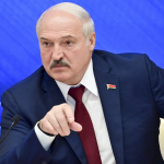 Лукашенко вперше прокоментував чутки про свою смерть та стан здоров'я. Відео