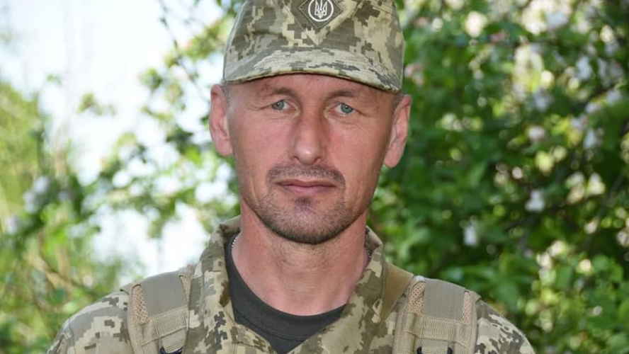 «Сказав, що піду хліба куплю, а сам пішов до війська»: військовий розповів, як став на захист України