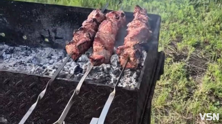 Альтанки, мангал і ліс: де посмажити шашлики неподалік Луцька