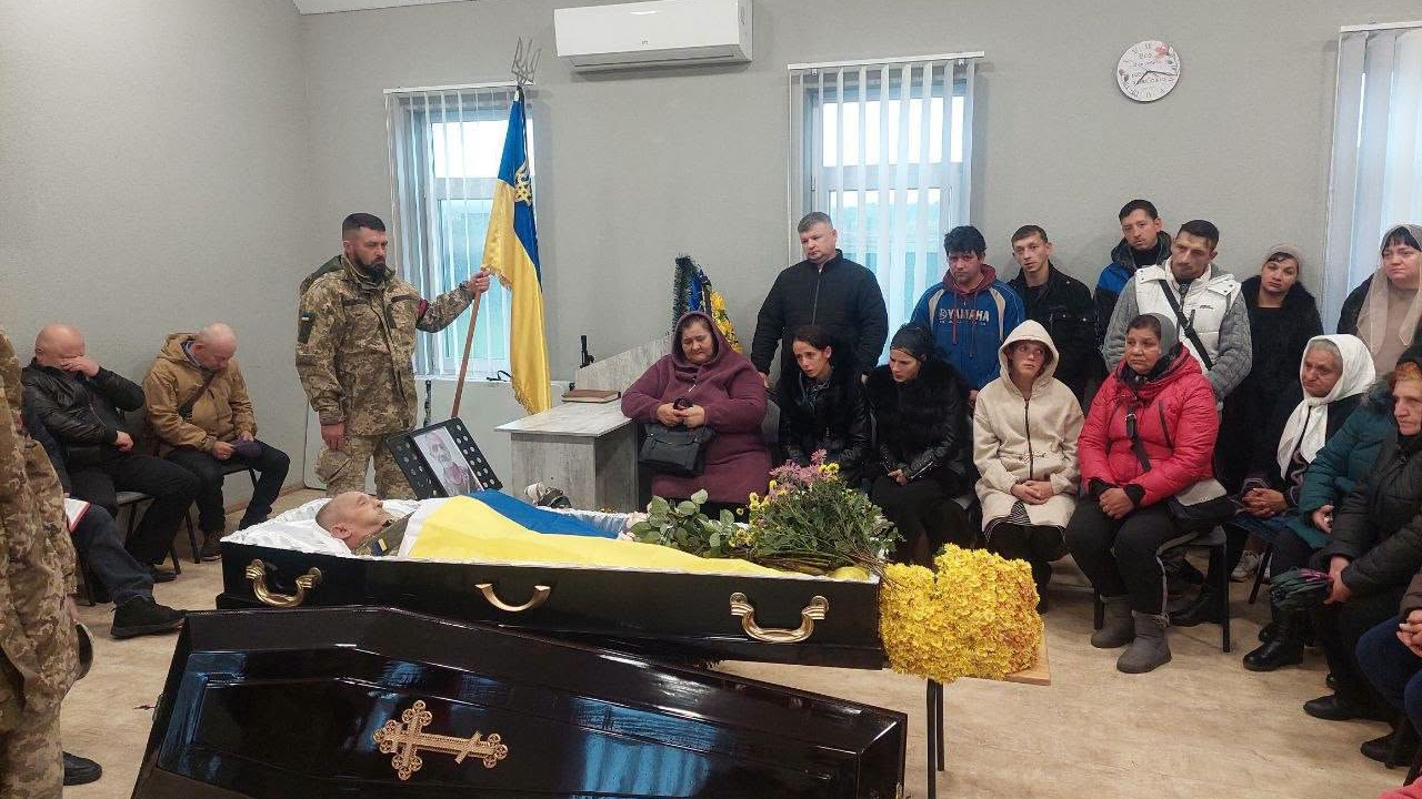 Помер від тяжких поранень: на Волині попрощалися з 59-річним Героєм Петром Кидибою