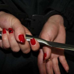 Волинянка вдарила чоловіка ножем, постраждалий – у важкому стані