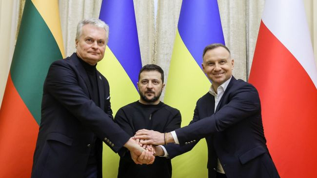 Зеленський підписав з президентами Польщі та Литви спільну декларацію
