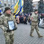 На Волині в останню дорогу провели Героїв - Олега Сахарчука та Олександра Турчика