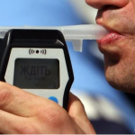 У Луцьку затримали водія Audi, який їхав п’яний і без ближнього світла фар