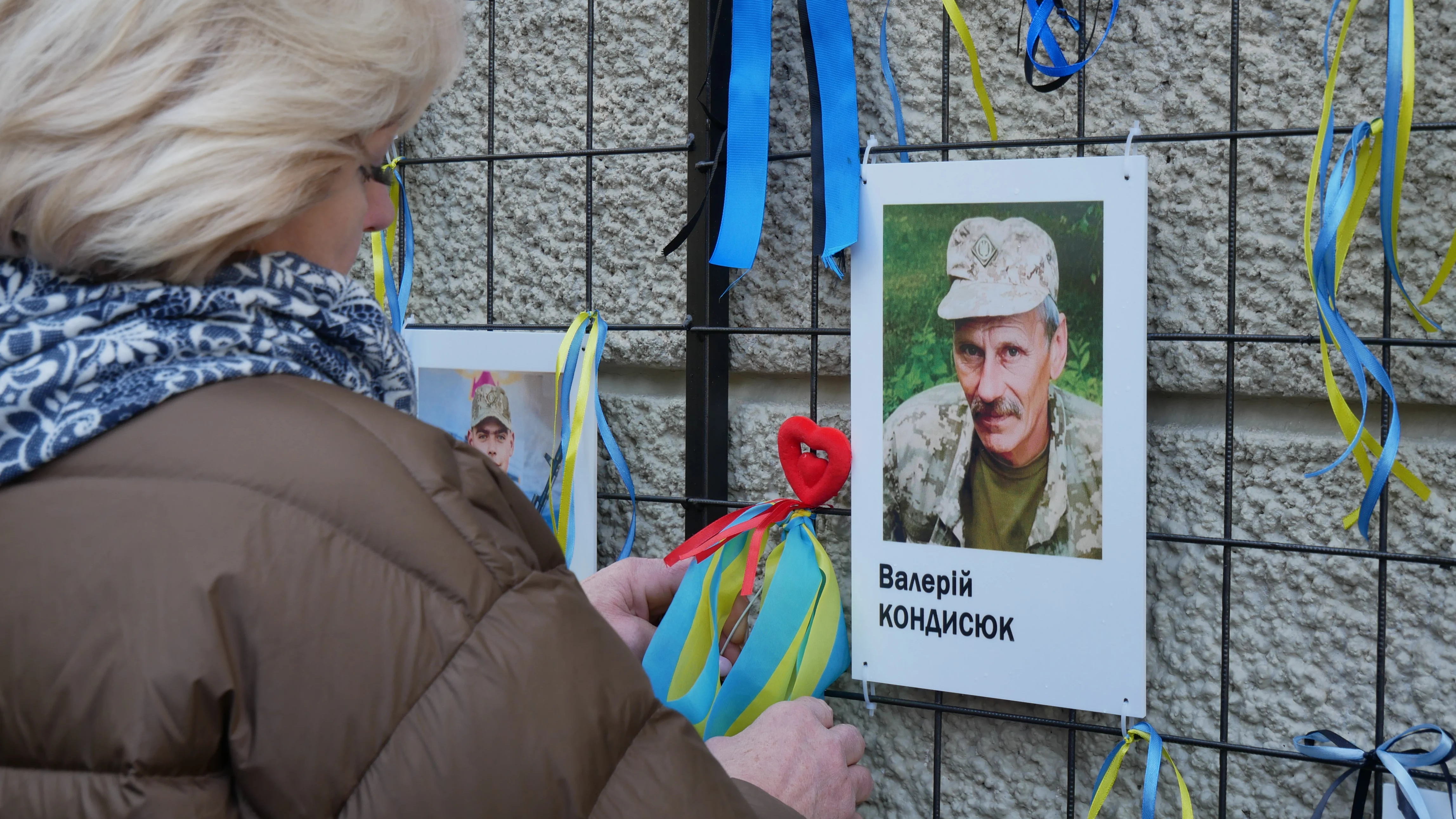На Волині відкрили «Стіну надії», що об’єднала родини полонених захисників