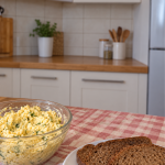 Та сама намазка з дитинства: готується за 10 хвилин із простих продуктів
