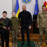 У Луцьку рідним полеглих воїнів вручили державні нагороди