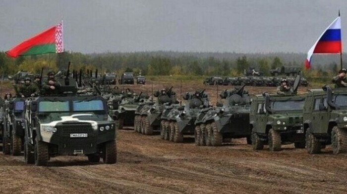 наступ з Білорусі