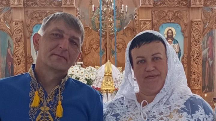 Відспівали у храмі, де кілька місяців тому вінчалася: історія жінки-воїна, яка народилася на Донбасі, а вічний спокій знайшла на Волині