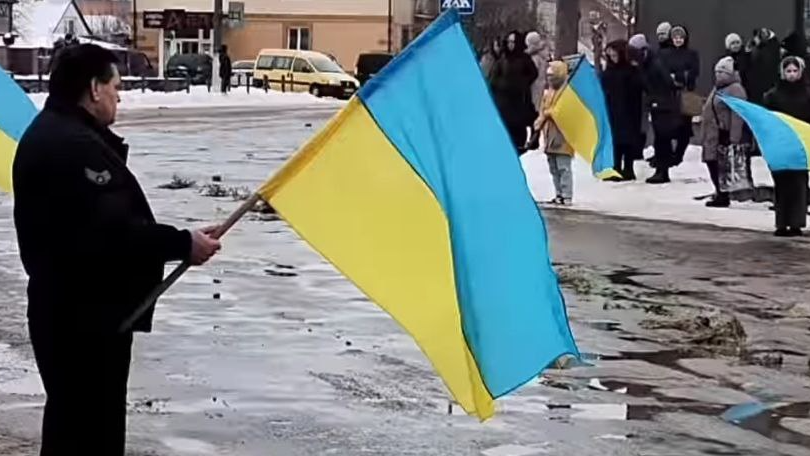 Не за таких обставин мав би повернутися Герой: на Волині зустріли загиблого Олександра Ткачика