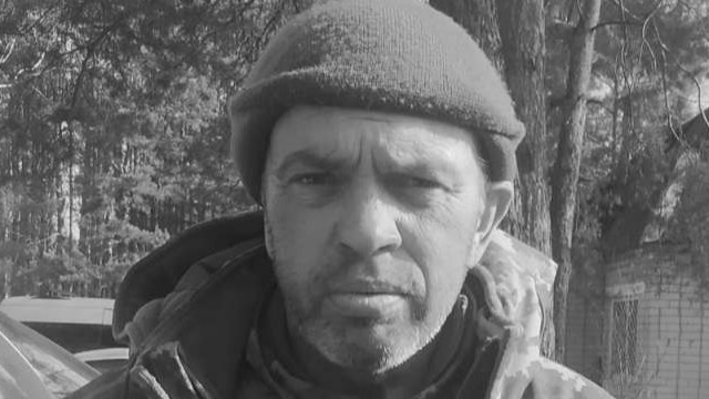 Місяць не дожив до 46-річчя: на Волині попрощаються з Героєм Русланом Приходьком