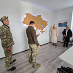 Загинув, прикриваючи побратимів: Героя з Волині посмертно нагородили орденом