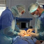 Операція через кілька проколів: у Нововолинську допомогли 15-річному пацієнту