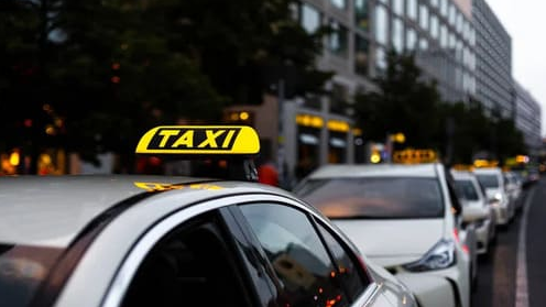 Скільки буде коштувати таксі у Луцьку на Новий рік?