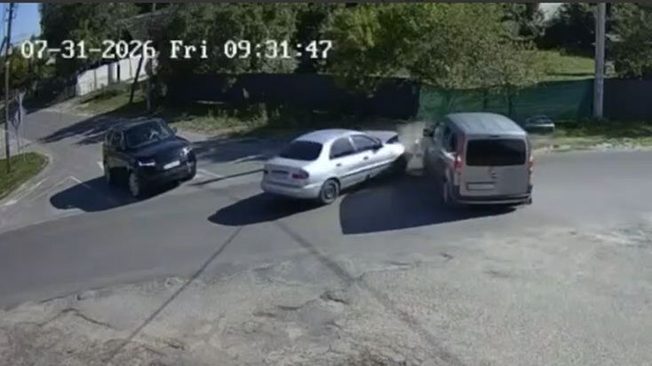 У курортному Світязі зіткнулися дві автівки: що відомо про ДТП