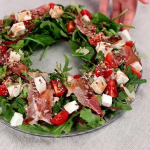 Як з ресторану, але з простих продуктів: найкращі рецепти салатів на Новий рік, які з’їдять першими