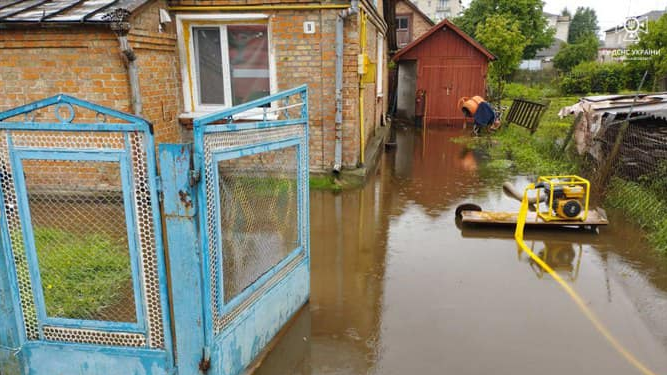 Через негоду на Волині затопило будинки