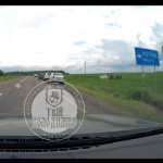 ДТП на Волині: авто поліцейських злетіло у кювет і перевернулося. Відео