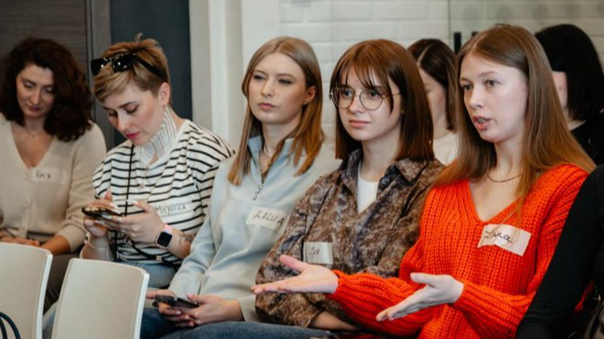 У Луцьку стартував набір на другий потік безоплатного курсу з PR: шанс для тих, хто хоче змінити кар’єру