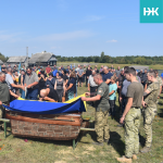 Загинув у бою на Донеччині: на Волині в останню дорогу провели Героя Леоніда Павлючика