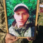 Йому назавжди 29: на Волині провели в останню путь Героя Дмитра Різника