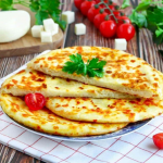 Дуже ліниві хачапурі за кілька хвилин: смачні та дієтичні