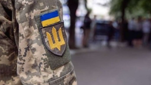 Лучанин з пістолетом чинив опір працівникам ТЦК та СП: його судитимуть
