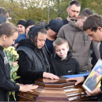 На Волині провели в останню путь 46-річного Героя Леоніда Мізернюка