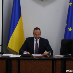 Флешмоб «Шкарпетуйся» і кадрові рішення: що відбулося на 90-й сесії Луцької міськради. Фоторепортаж