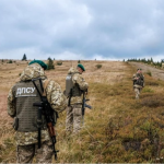 Хотів возити контрабанду з Білорусі: на Волині тракторист зливав дані про розміщення військових