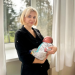 5150 грам щастя: у військового з Волині народився син-богатир